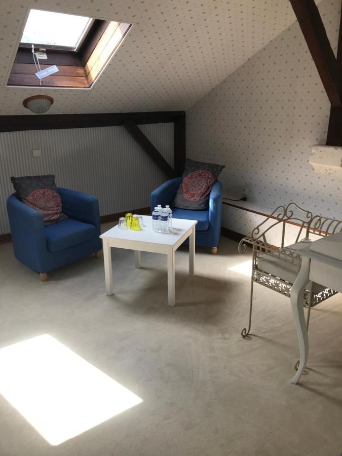 مبيت وإفطار Neuvicq-Montguyon Le Logis Des Quatre Puits المظهر الخارجي الصورة
